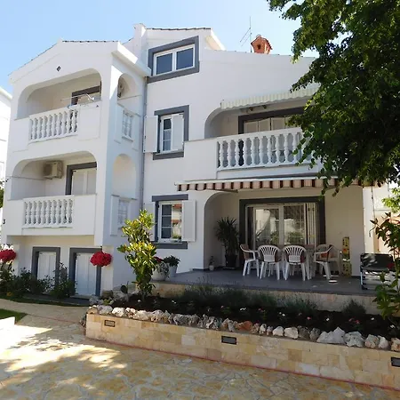 Apartman Lucija Pula