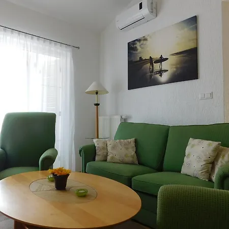Apartment Lucija *