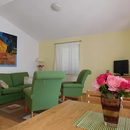 Apartman Lucija