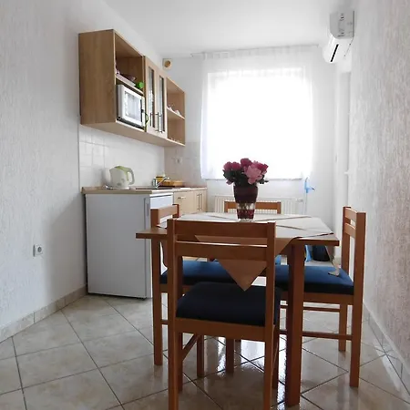 Apartman Lucija